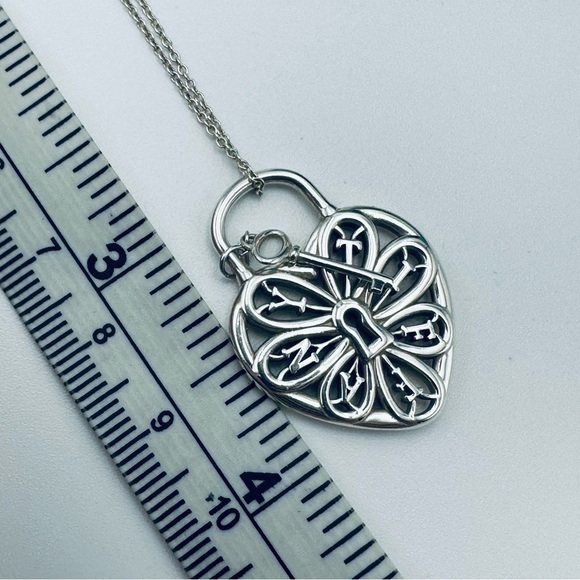Tiffany & Co. Filigree Heart Lock Key Charm Necklace 18” with Packaging - Picture 8 of 9